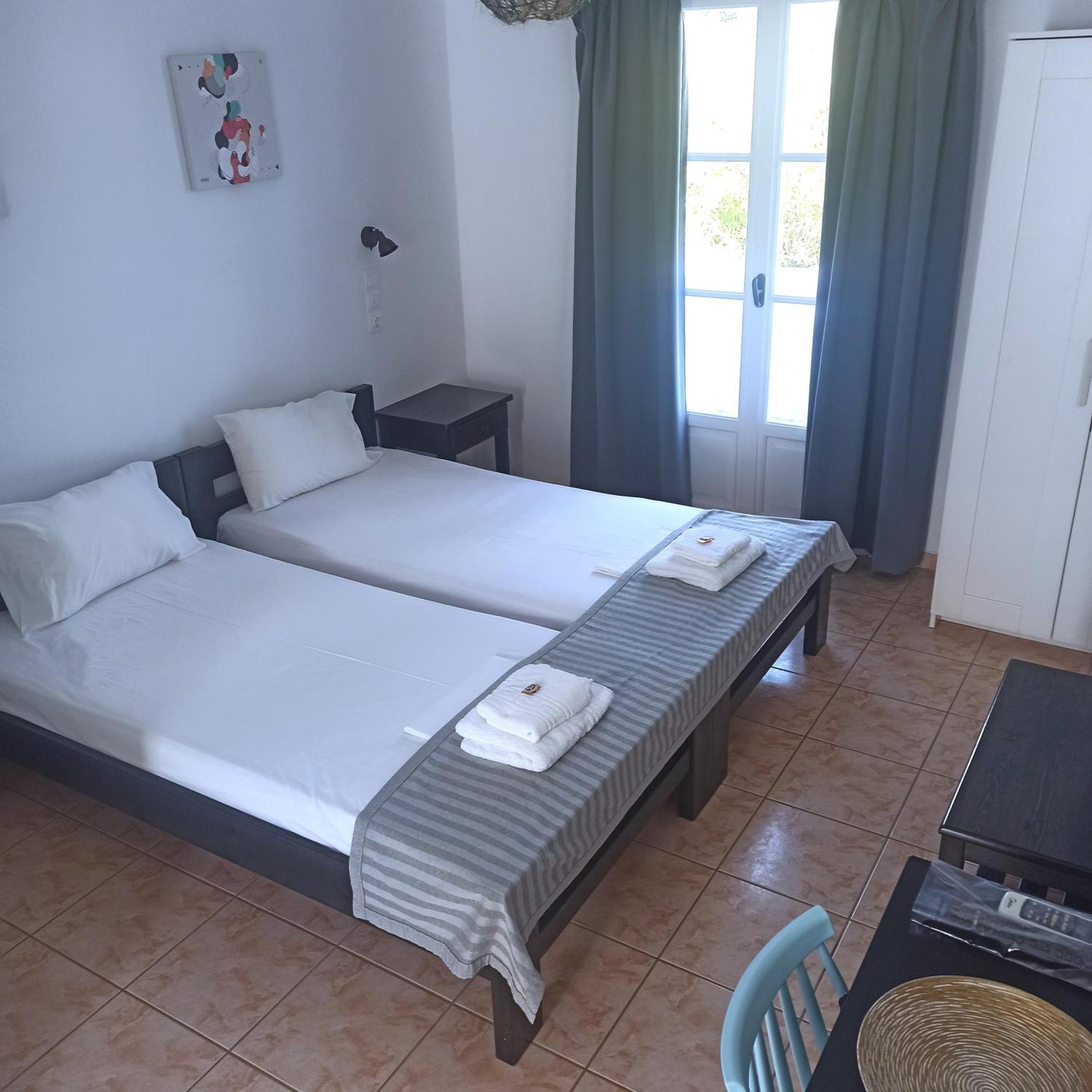 Isalos Paros Науса Экстерьер фото